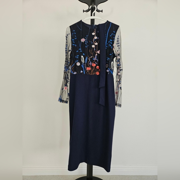 SHEIN Dresses & Skirts - Shein Elegant Navy Blue Floral Embroidered Dress